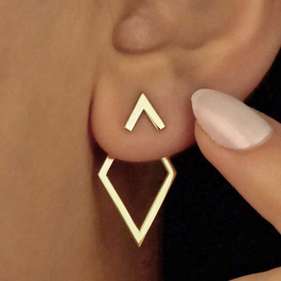 Elegant Boho-Chic Geometric Open Hoop Earrings - Picture 3 of 6